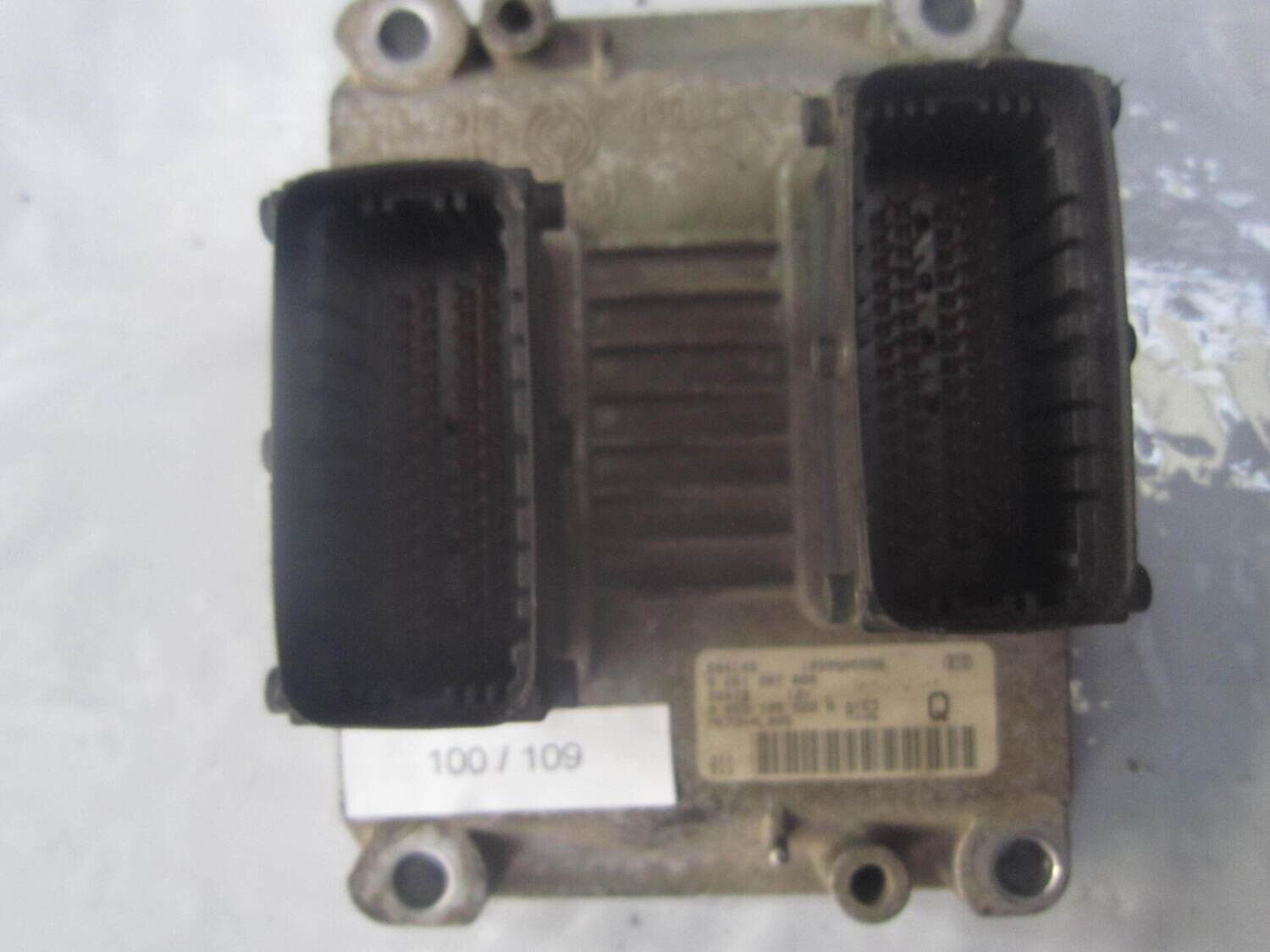 100-109 Centralina Motore Bosch 0 261 207 088 0261207088 684145 1039S05556 ME73H4L005  ALFA ROMEO / FIAT / LANCIA BENZINA YPSILON