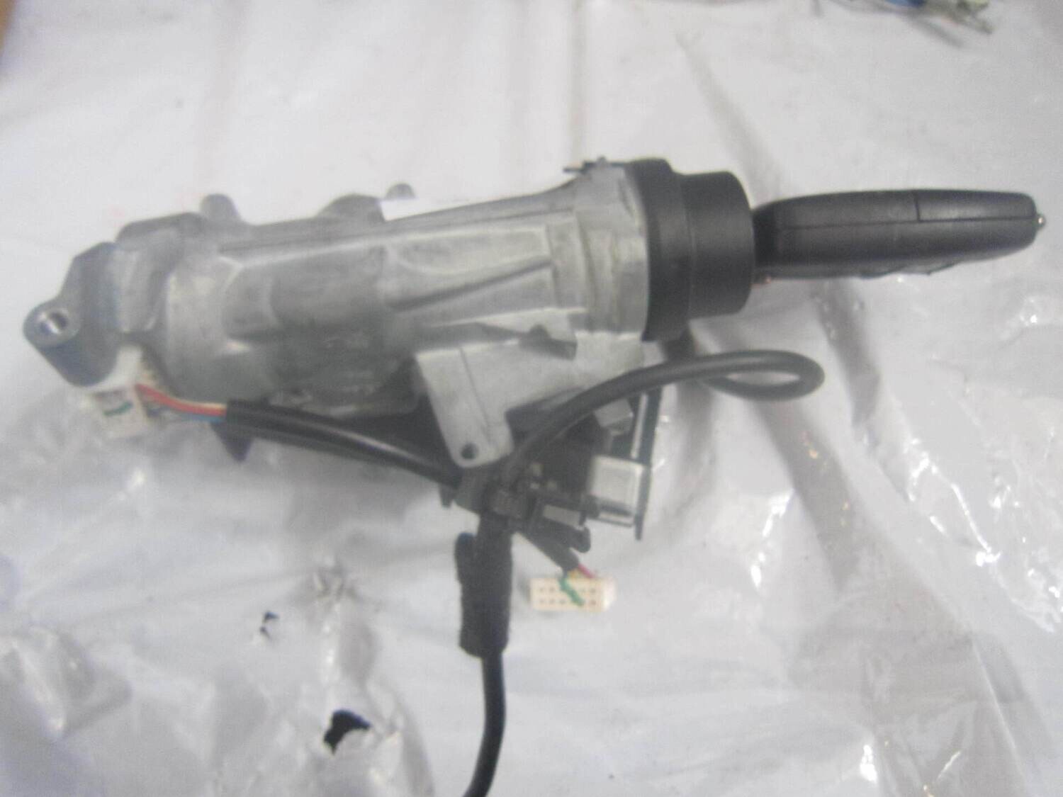 300-200 Blocchetto Accensione Volkswagen 5K0905855   1K0905851B    AUDI Generica A 1