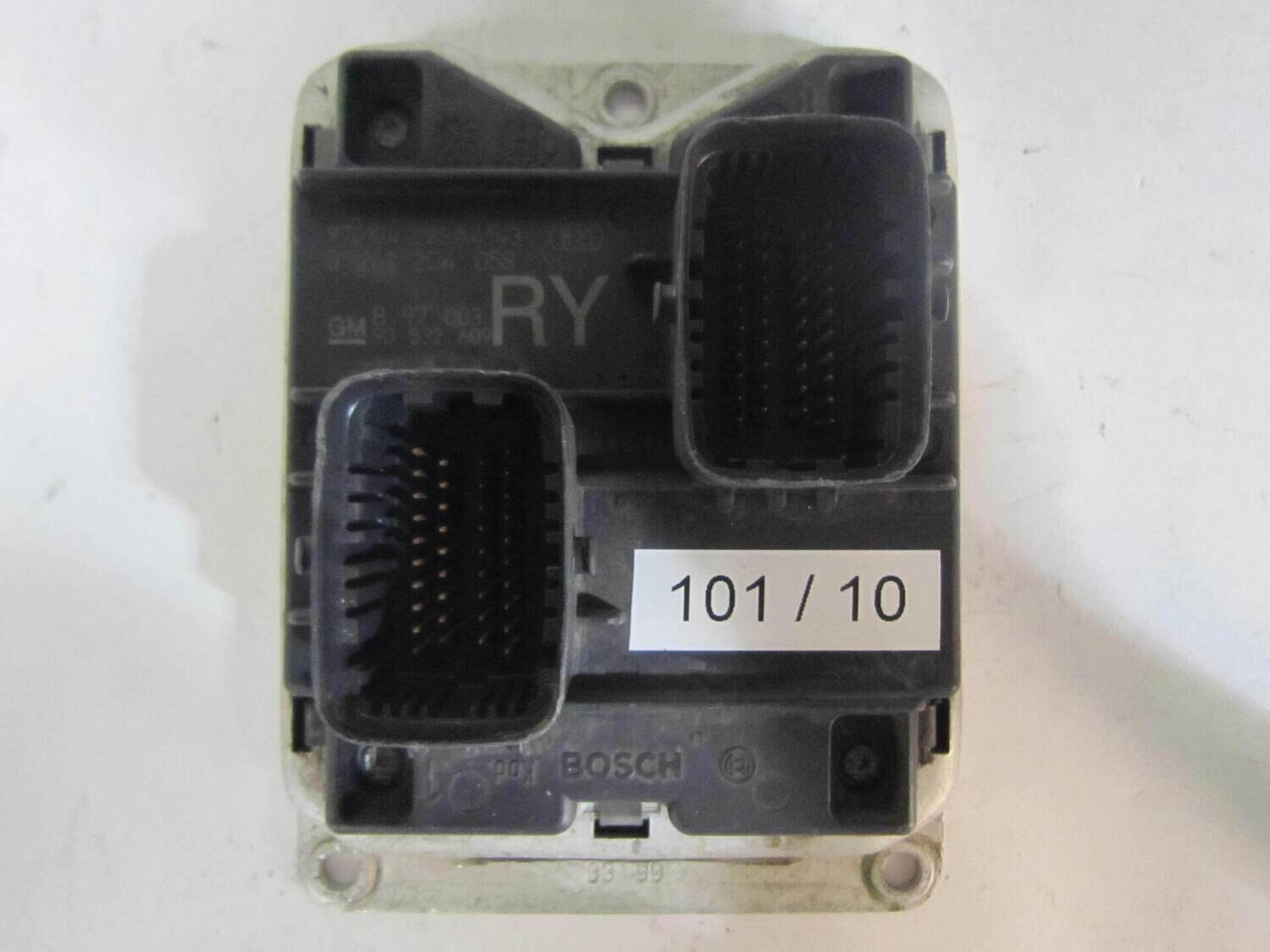 101-10 Centralina Motore Bosch 0 261 204 058 0261204058 970104 28SA4143 90 532 609 RY OPEL BENZINA CORSA