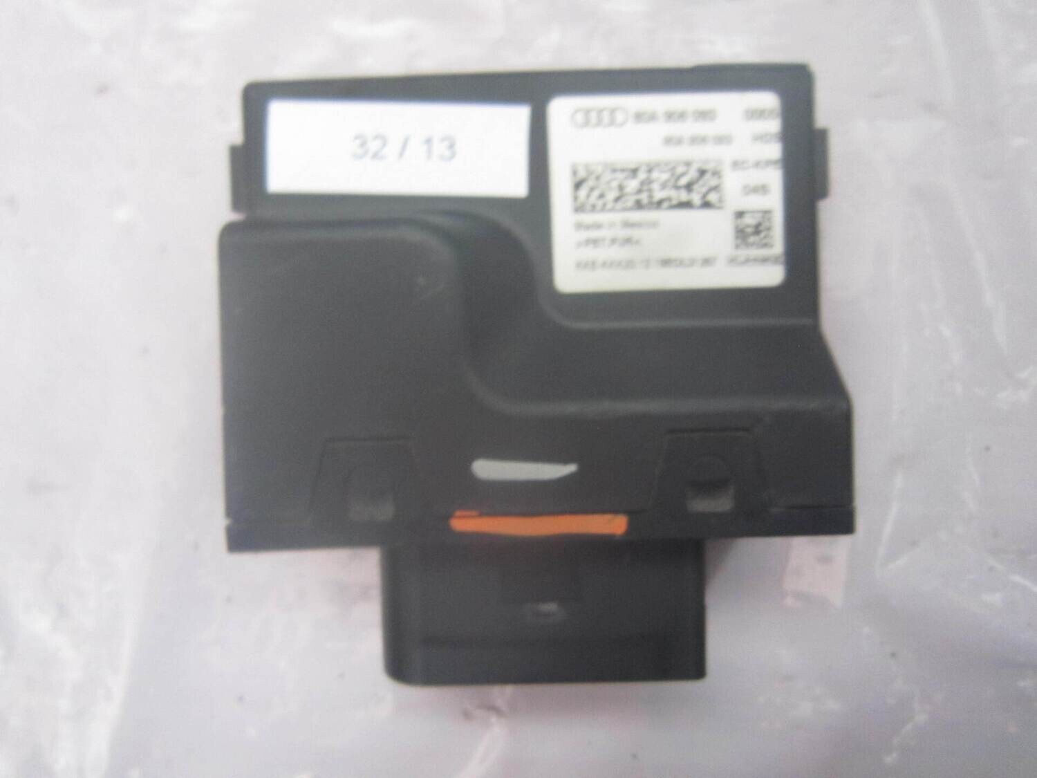 32-13 Centralina Pompa Alimentazione Kuhnke 80A 906 093 80A906093 H05 EC-KPE 04S  AUDI  VARIE