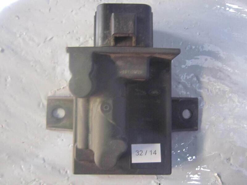 32-14 Centralina Pompa Alimentazione Land Rover FK72-9D370-AD FK729D370AD DCUGA HW 01 SW JLRLMB06  LAND ROVER Diesel DISCOVERY