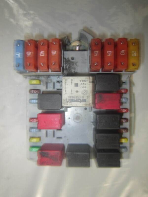60-215 Scatola Fusibili Alfa Romeo / Fiat / Lancia 51738102       ALFA ROMEO / FIAT / LANCIA Diesel CROMA