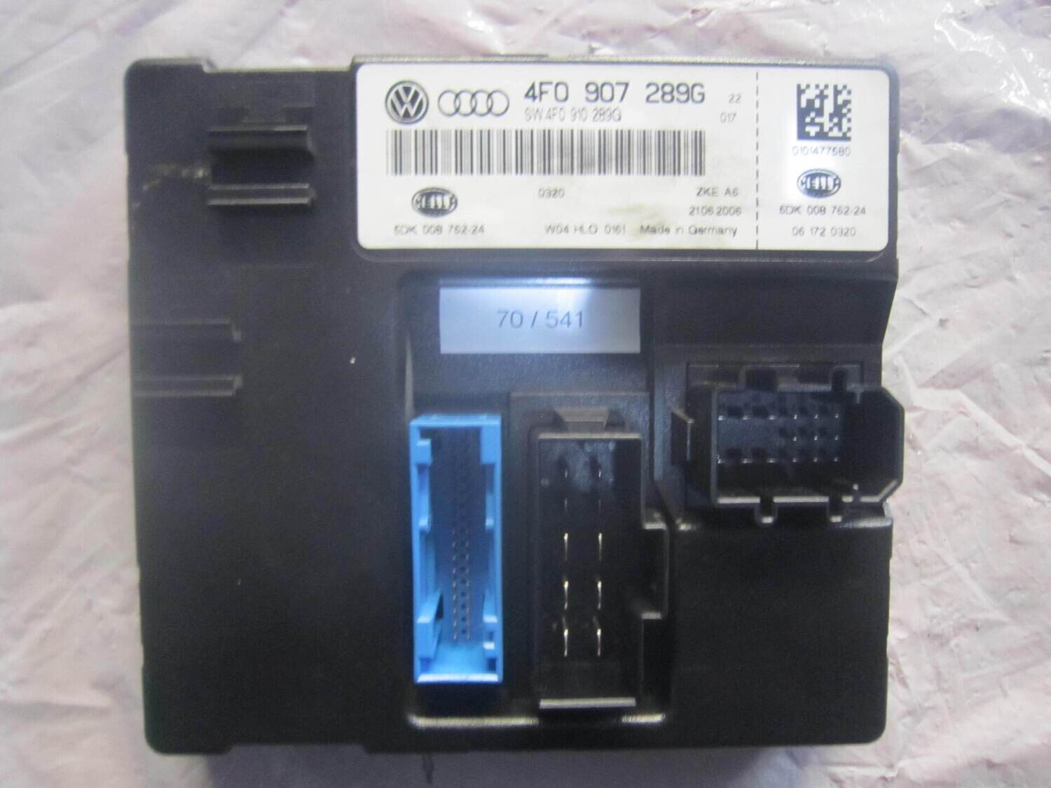 70-541 Centralina Modulo Confort Hella KG 4F0 907 289G 4F0907289G 4F0 971 845 A 5DK 008 762-24   AUDI Diesel A 6