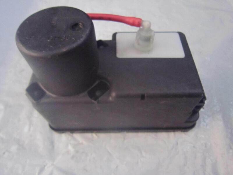 90-641 Pompa Chiusura Centralizzata Hella KG 1H0 962 257 E 1H0962257E     VOLKSWAGEN  GOLF