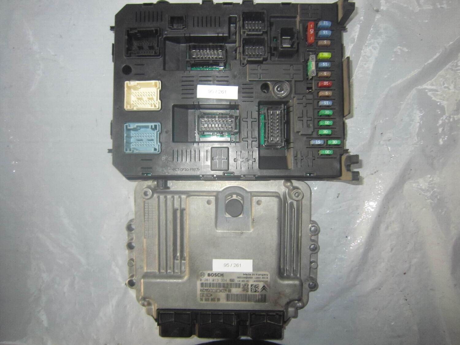 95-261 Kit Motore Citroen / Peugeot 0 281 013 334 0281013334 96 669 866 80 EDC16C34 966405908002  CITROEN / PEUGEOT Diesel 3008