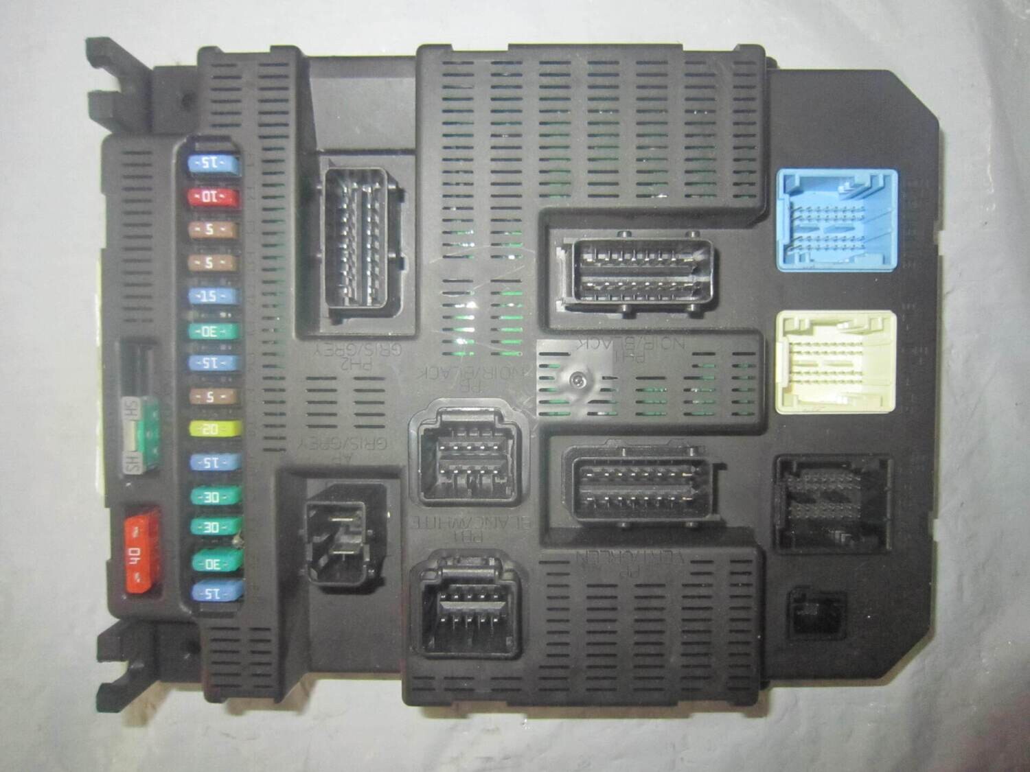 50-449 Body Computer Valeo 96 581 587 80 9658158780 BSI 2004 H05-01    CITROEN / PEUGEOT  VARIE