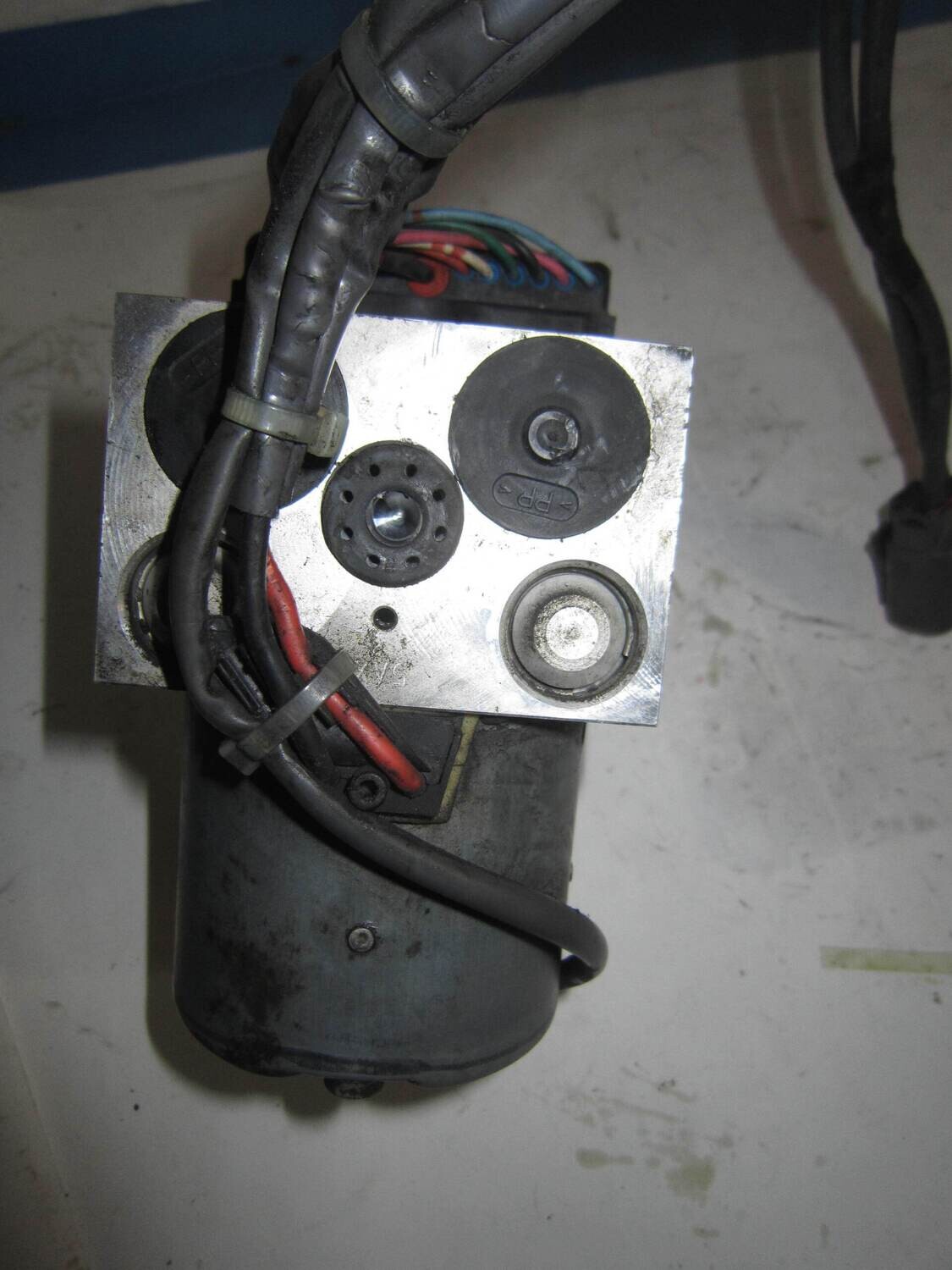 90-56 Pompa Abs Nissan 510 000 40190 51000040190 582D00101 47600 8H710   NISSAN  X-TRAIL