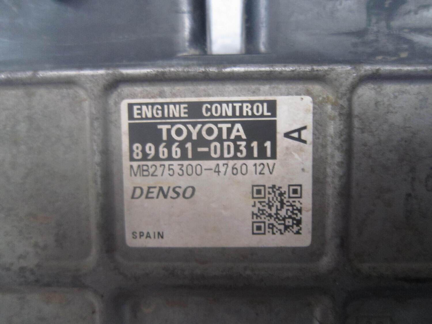 6-154 Centralina Motore Denso 89661-0D311 896610D311 MB275300-4760    TOYOTA BENZINA YARIS