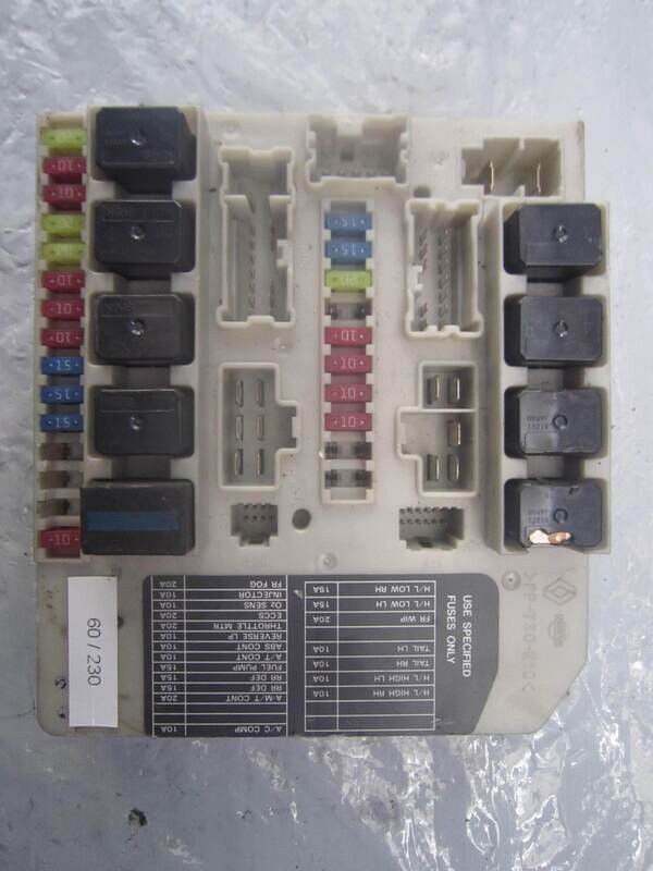 60-230 Scatola Fusibili Nissan 284B8 AX000 284B8AX000 7154-7032    NISSAN  MICRA