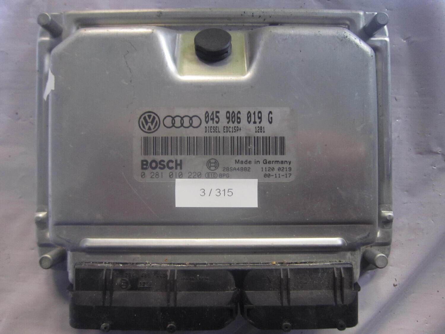 3-315 Centralina Motore Bosch 0 281 010 220 0281010220 045 906 019 G 28SA4882   AUDI DIESEL A 2