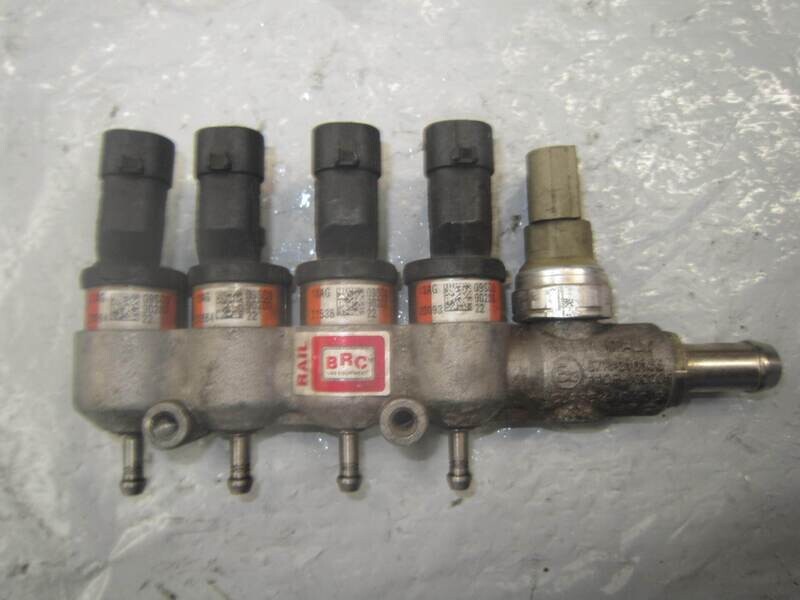 90-662 Rampa Iniettori Gpl BRC.  110R-000005 RAIL 110R000005RAIL 67R-010185 09SQ9 13AG   BENZINA / GPL