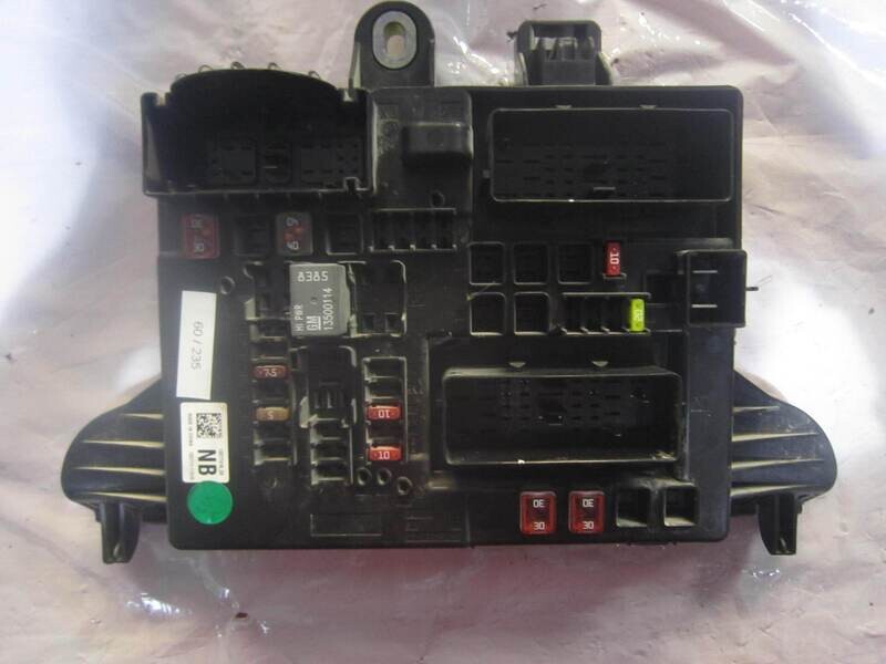 60-235 Scatola Fusibili GM 13277318_03   102711-11310    OPEL  INSIGNIA