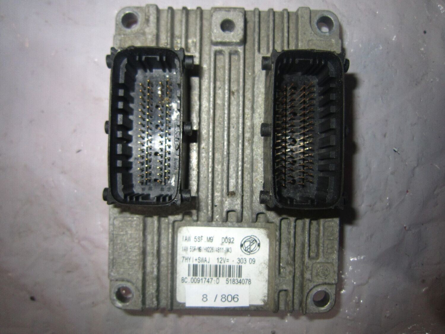 8-806 Centralina Motore Magneti Marelli 51834078   BC.0091747D IAW 5SF.M9 HW226/4811-M43    LANCIA BENZINA YPSILON