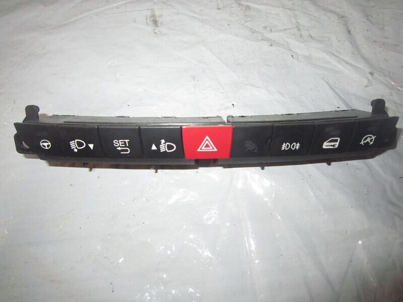 400-480 Pulsantiera Interruttori Centrale Alfa Romeo / Fiat / Lancia 735591677     FIAT   500