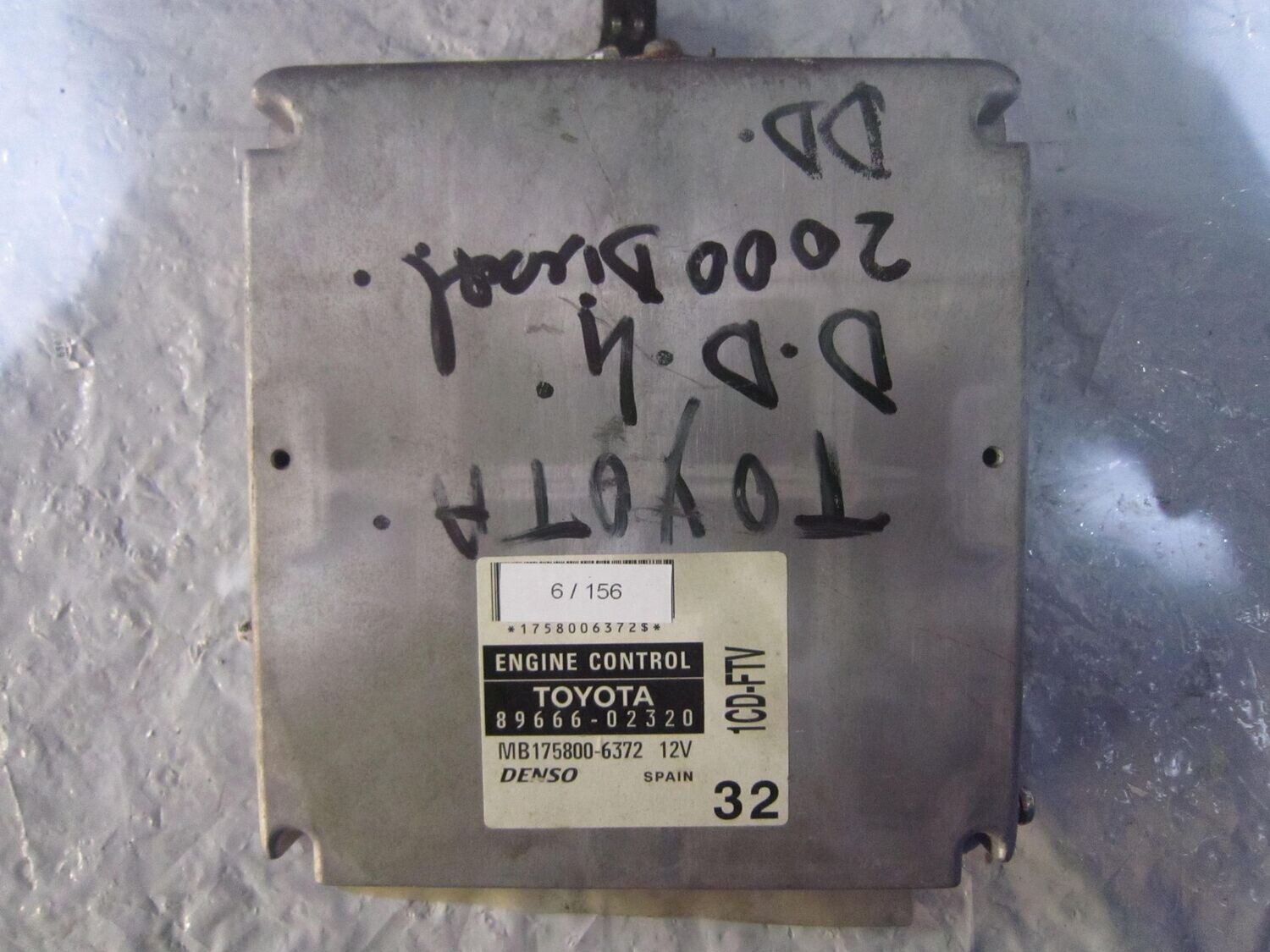 6-156 Centralina Motore Denso 89666-02320 8966602320 MB175800-6372 32   TOYOTA Diesel RAV 4