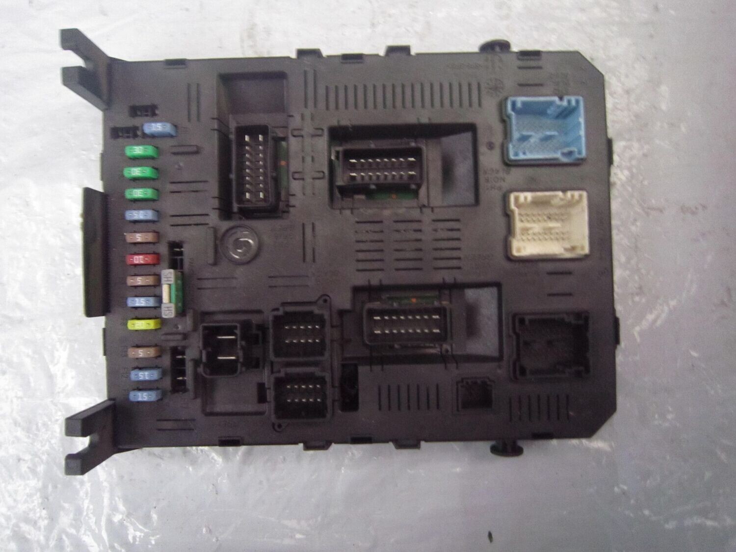 50-478 Body Computer Johnson Controls 96 619 404 80 9661940480 BSI 2004 H05 -01    CITROEN / PEUGEOT DIESEL 307