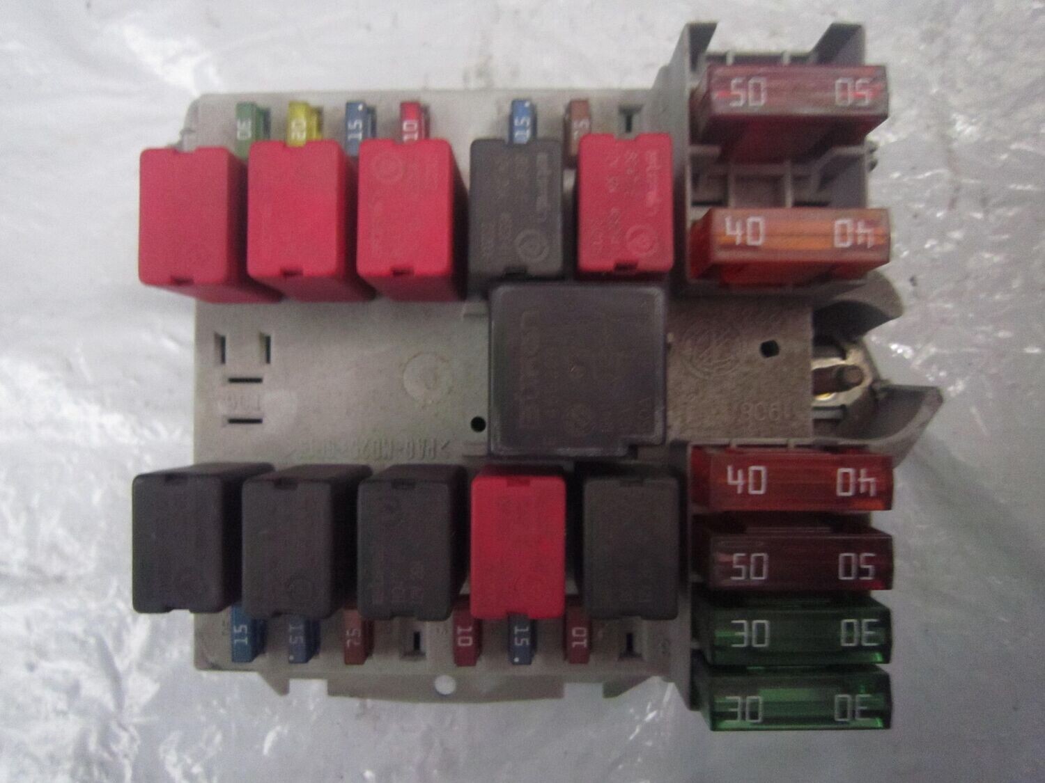 60-255 Scatola Fusibili Alfa Romeo / Fiat / Lancia 1332043080        FIAT  Diesel DUCATO