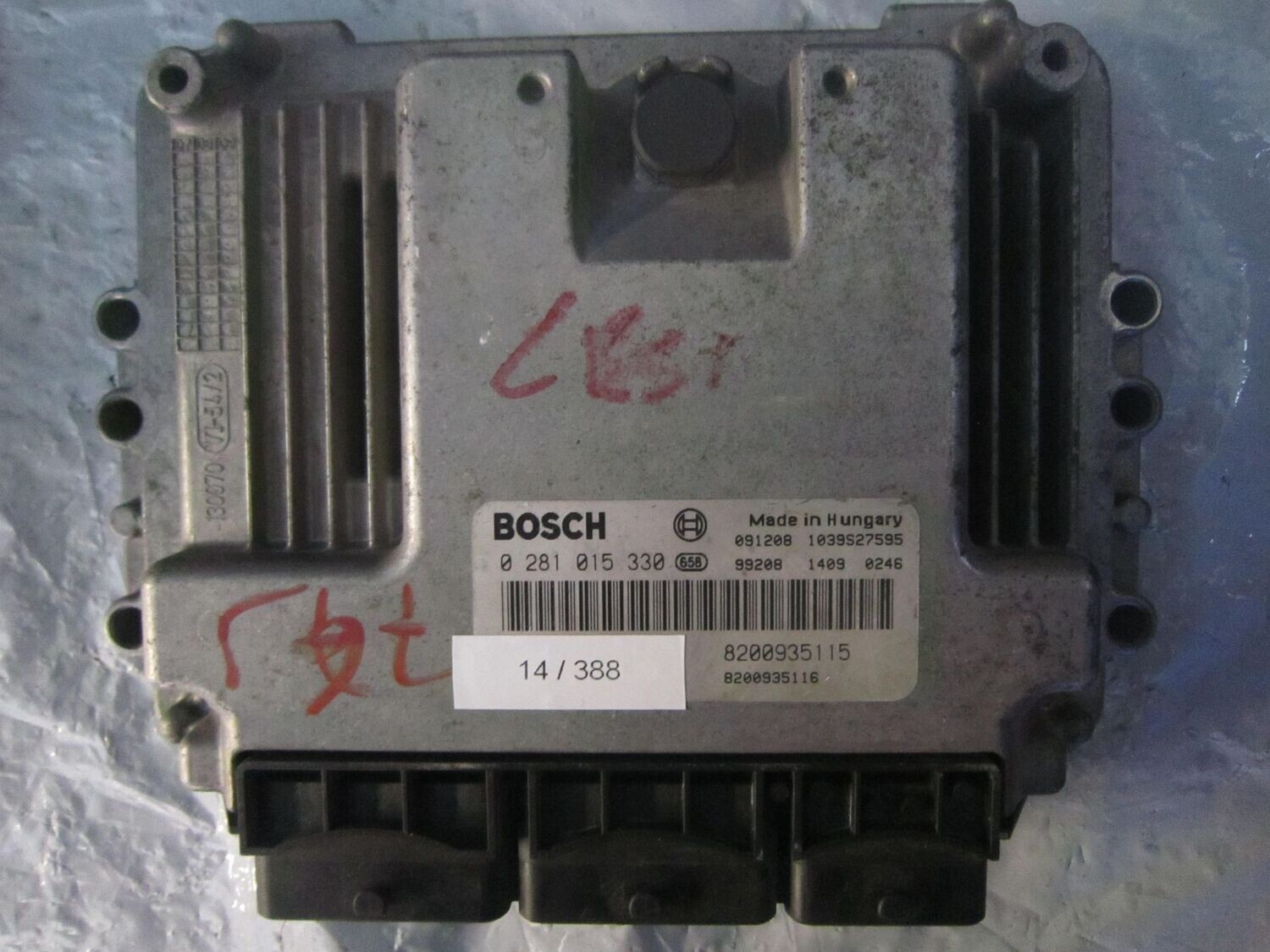 14-388 Centralina Motore Bosch 0 281 015 330 0281015330 8200935115 1039S27595 8200935116  RENAULT Diesel TRAFIC