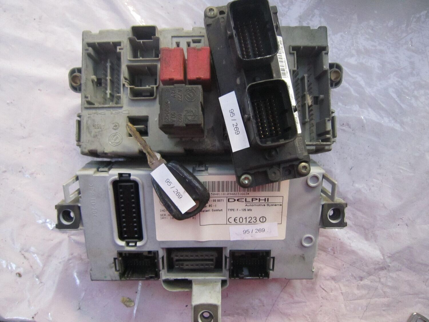 95-269 Kit Motore Alfa Romeo / Fiat / Lancia IAW 59F.M3 IAW59F.M3 61600.376.07 HW303/1812-OMZ 46812231 CHIAVE  FIAT  Benzina PUNTO
