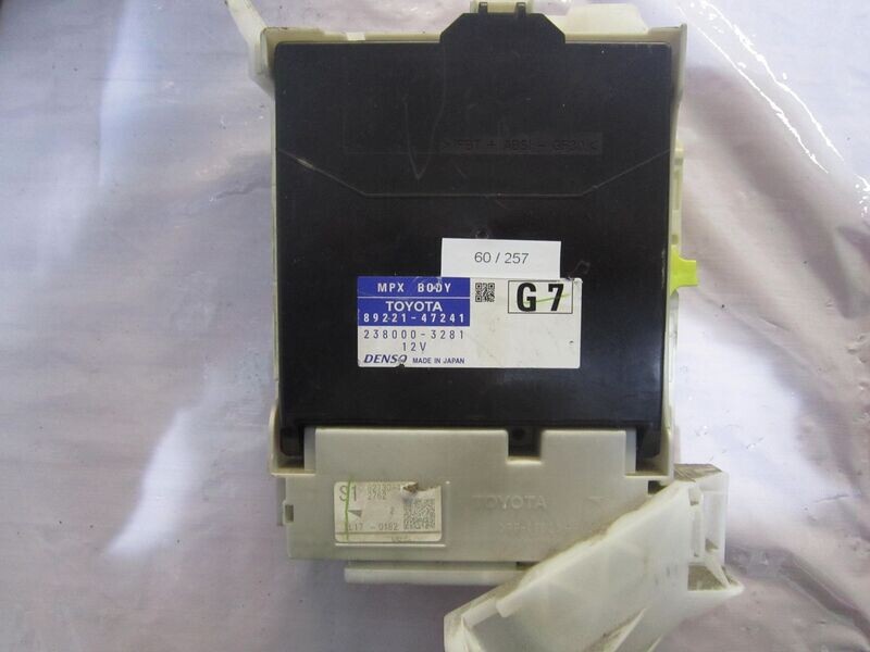 60-257 Scatola Fusibili Denso 89221-47241 8922147241 238000-3281 MPX BODY   TOYOTA  PRIUS