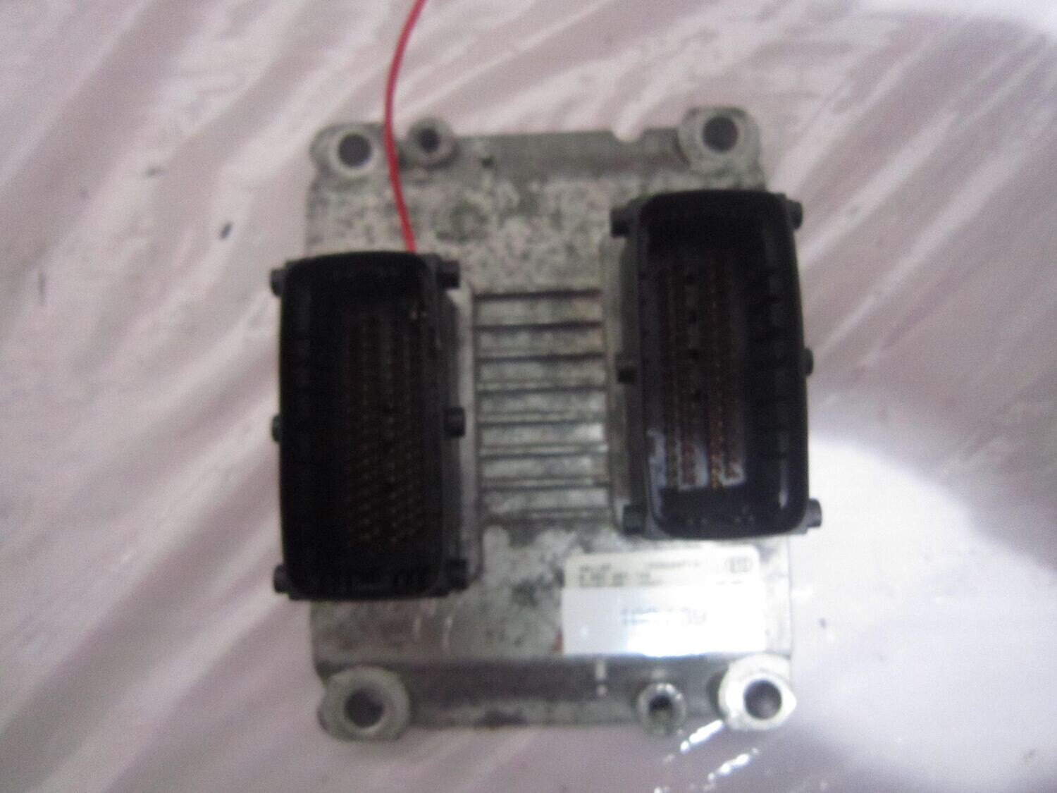 100-89 Centralina Motore Bosch 0 261 207 720 0261207720 24420558 1039S02975 387210  OPEL BENZINA CORSA