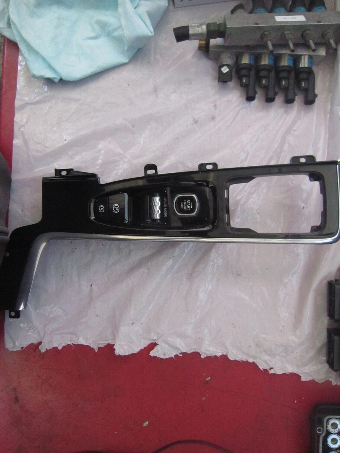 400-496 Pulsante Start/Stop Volvo P31443818   19W021    VOLVO  XC 90