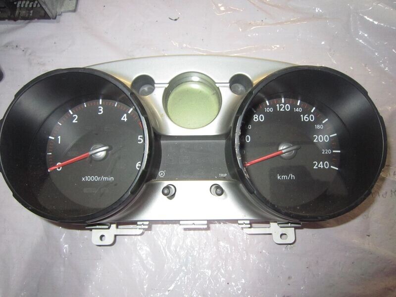 40-442 Quadro Strumenti / Contachilometri Nissan JD08E       NISSAN Diesel  QASHQAI