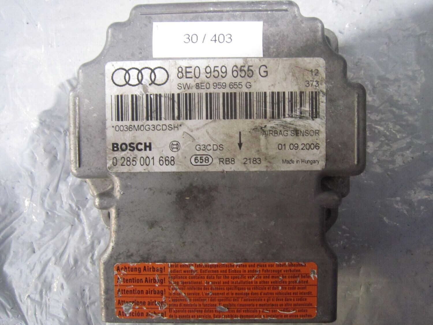 30-403 Centralina Airbag Bosch 0 285 001 668 0285001668 8E0 959 655 G    VOLKSWAGEN  GOLF
