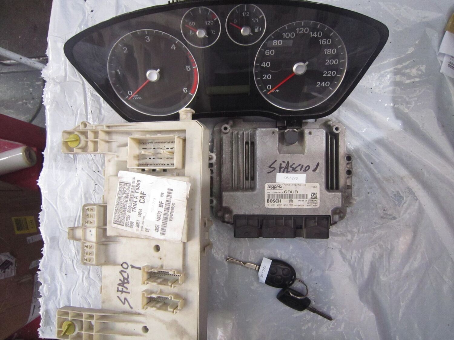 95-273 Kit Motore Ford 0 281 012 486 0281012486 5M51-12A650-LB 3M5T14014CAF 44ZU-262 44ZU-267  CON CHIAVE FORD DIESEL C-MAX