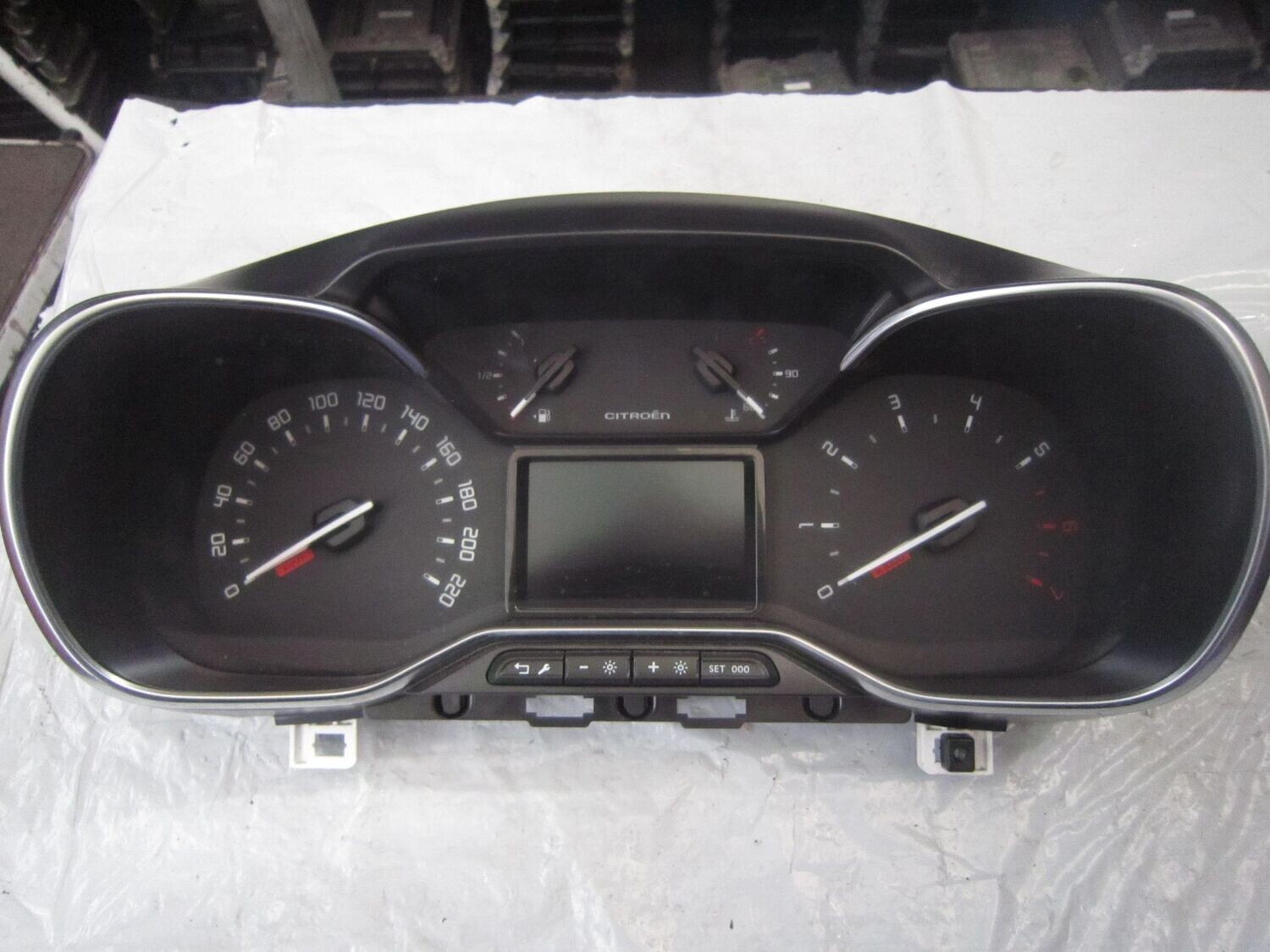 40-445 Quadro Strumenti / Contachilometri Citroen / Peugeot 769167-680U 769167680U 760318-530U    CITROEN / PEUGEOT Benzina C 3