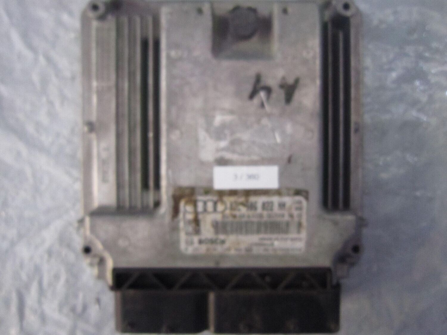 3-360 Centralina Motore Bosch 0 281 016 140 0281016140 03L 906 022 NN 1039S50426 EDC17CP20  AUDI DIESEL A 4