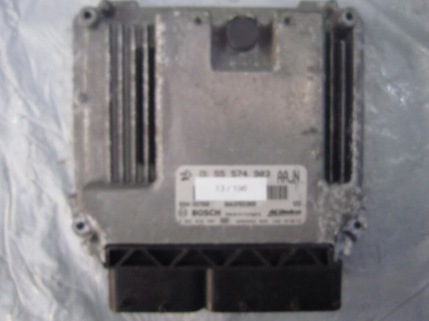 13-196 Centralina Motore Bosch 0 281 016 704 0281016704 55 574 903 1039S35924 55573560 AAJN OPEL Diesel INSIGNIA