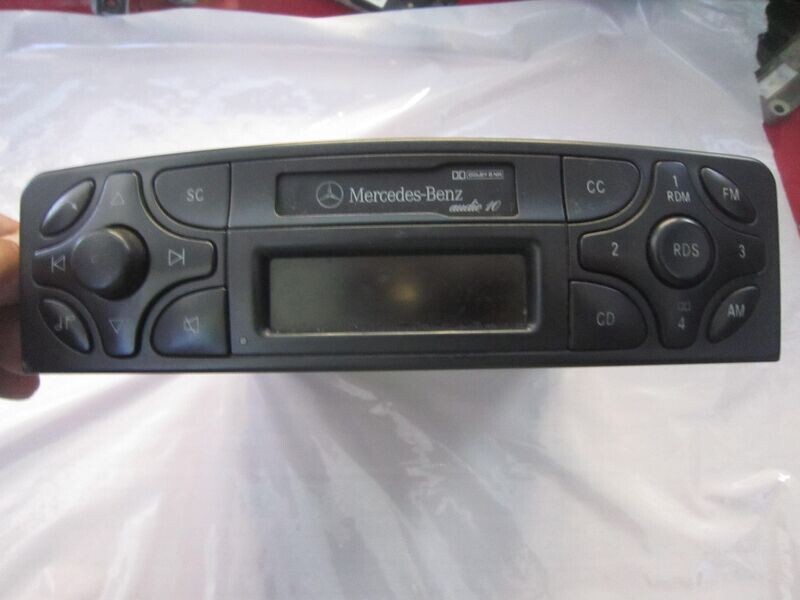 20-495 Autoradio Becker A 203 820 16 06 A2038201606 BE6019 AUDIO 10 Q05  MERCEDES  CLASSE C