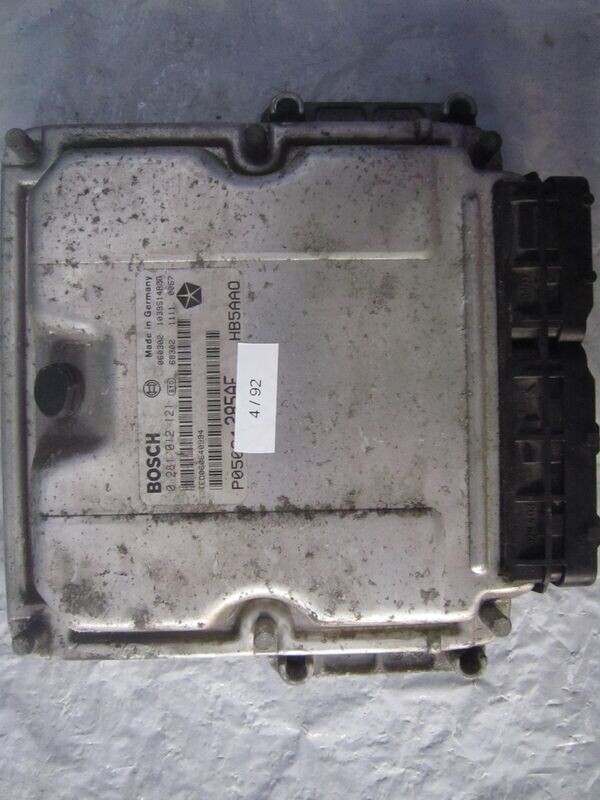 4-92 Centralina Motore Bosch 0 281 012 121 0281012121 P05094 285AF 1039S14826 HB5AAO  CHRYSLER DIESEL VOYAGER