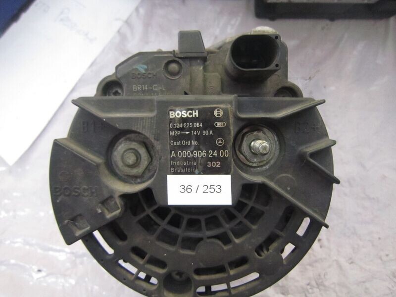 36-253 Alternatore Bosch 0 124 225 064 0124225064 A 000 906 24 00    SMART Diesel 451
