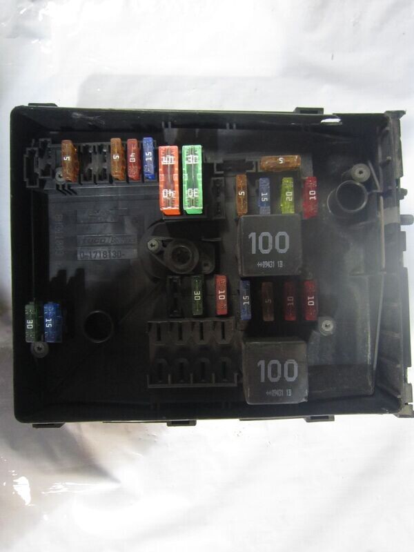 60-105 Scatola Fusibili Tyco Eletronics 1K0 937 125D 1K0937125D 0-1718130    VOLKSWAGEN DIESEL GOLF