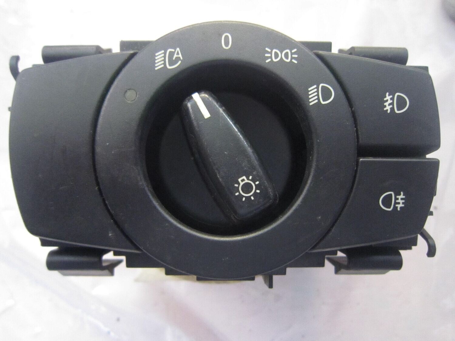 400-509 Unità Comando Fari BMW 6 932 796 04 693279604 3360 0201 1 7086 01   BMW  SERIE 1