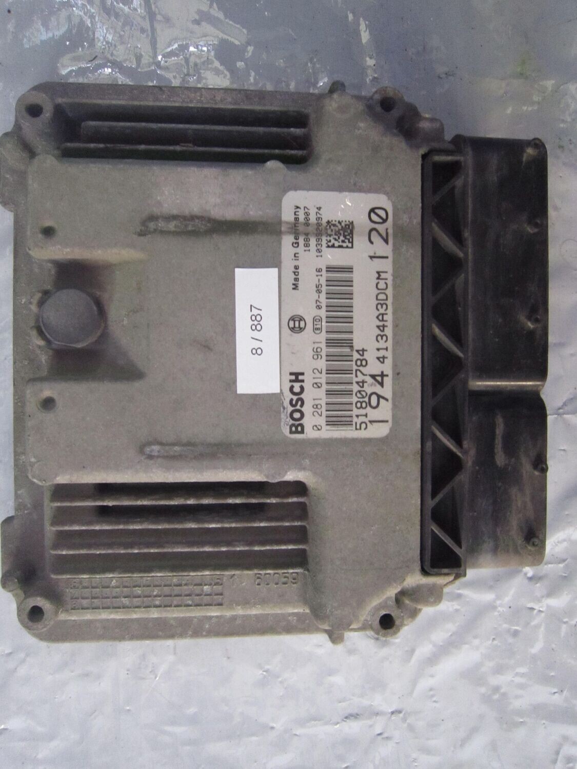 8-887 Centralina Motore Bosch 0 281 012 961 0281012961 51804784 1039S20974 194 4134A3DCM 120  FIAT  DIESEL CROMA