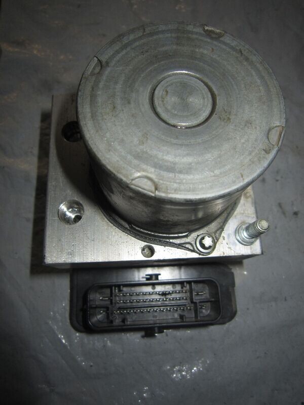 90-775 Pompa ABS Bosch 9826051380   3557994 0 265 259 469 0 265 956 240  CITROEN / PEUGEOT  C 3