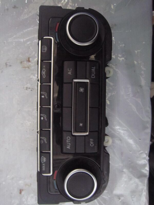 400-520 Unità controllo del clima Volkswagen 5K0 907 044 ER 5K0907044ER 5HB 009 746-60    VOLKSWAGEN  GOLF