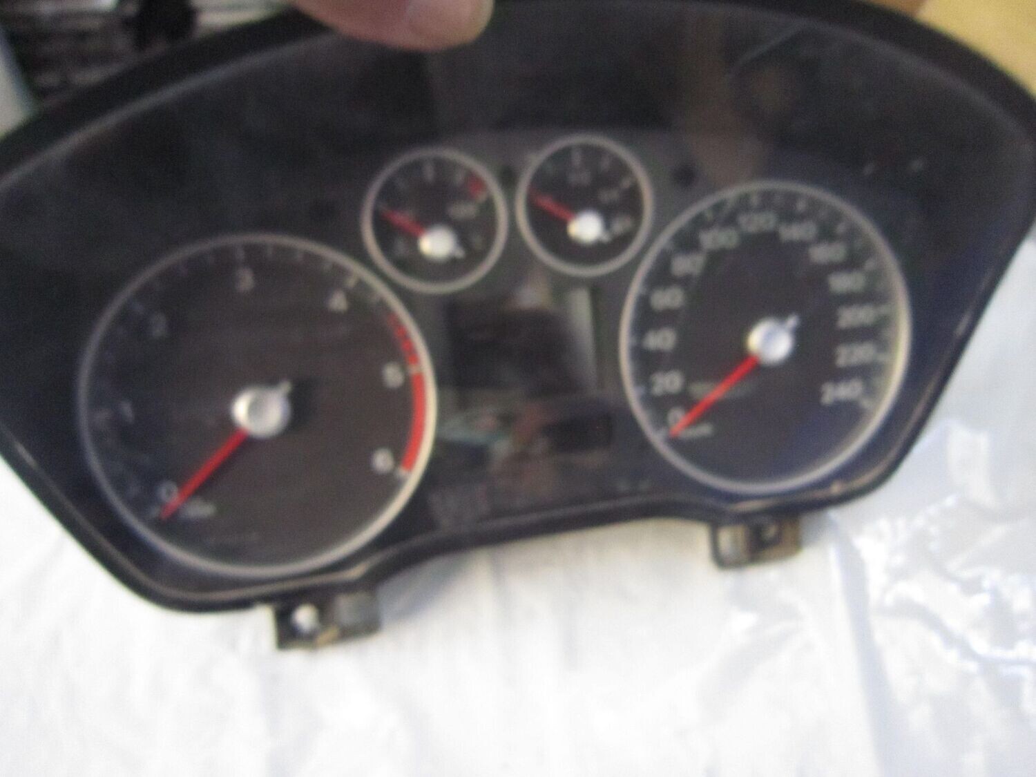 40-454 Quadro Strumenti / Contachilometri Ford 44ZU-267 44ZU267 3M5F-10A855-A AU 6620A 44ZU-261 3M5F-10841-C FORD DIESEL FOCUS