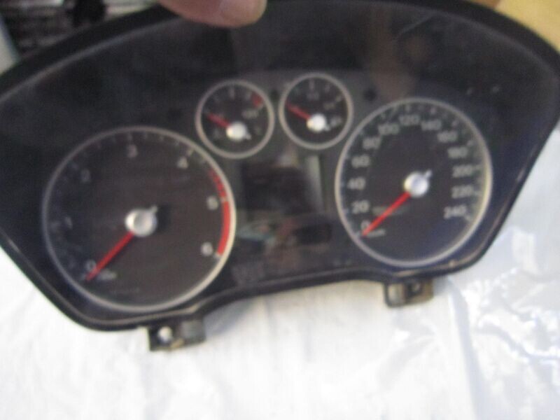 40-454 Quadro Strumenti / Contachilometri Ford 44ZU-267 44ZU267 3M5F-10A855-A AU 6620A 44ZU-261 3M5F-10841-C FORD DIESEL FOCUS