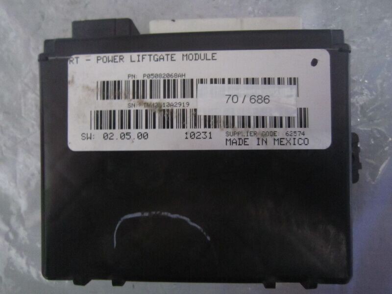 70-686 Centralina Portellone Chrysler P05082068AH   63574    CHRYSLER  VOYAGER