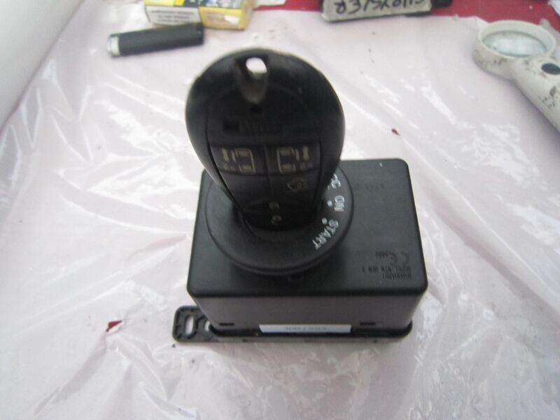 300-253 Blocchetto Accensione Chrysler P68210155AB       CHRYSLER  VOYAGER