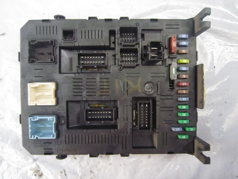 50-549 Body Computer Johnson Controls 9656530580   BSI 2004 H05 -01    PEUGEOT DIESEL 307
