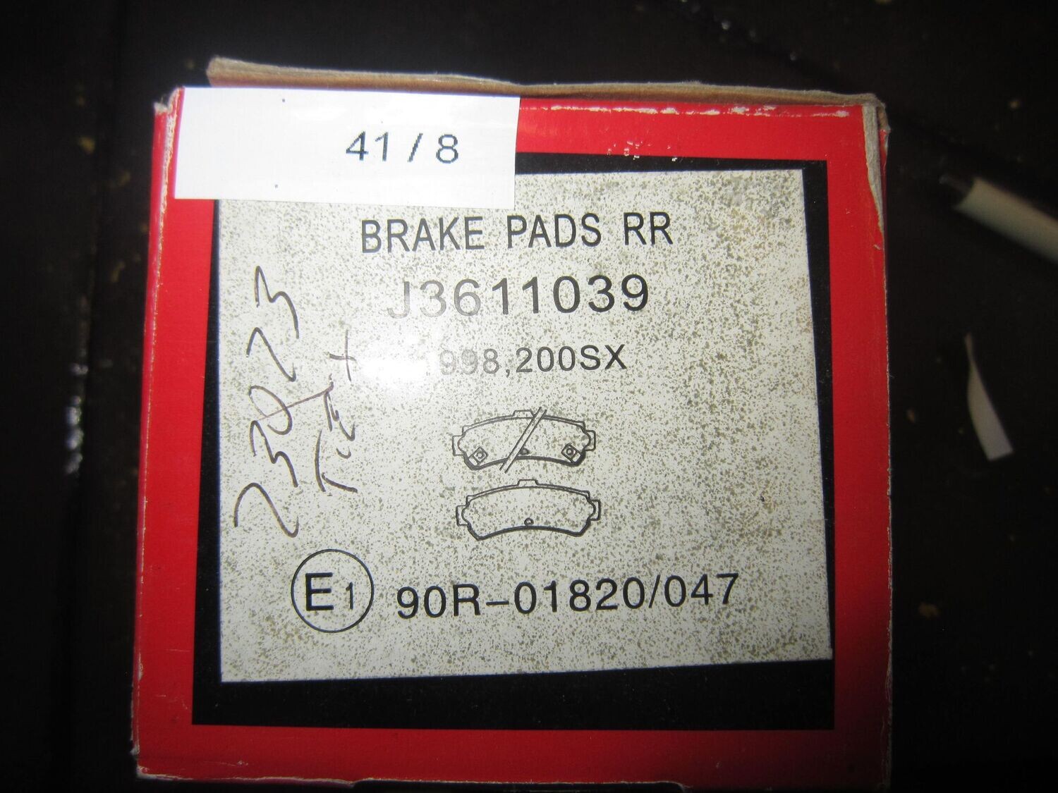 41-8 Pasticche Freni Anteriori Nipparts 90R-01820/047 90R01820047 J3611039 998 200 SX   NISSAN  ALMERA