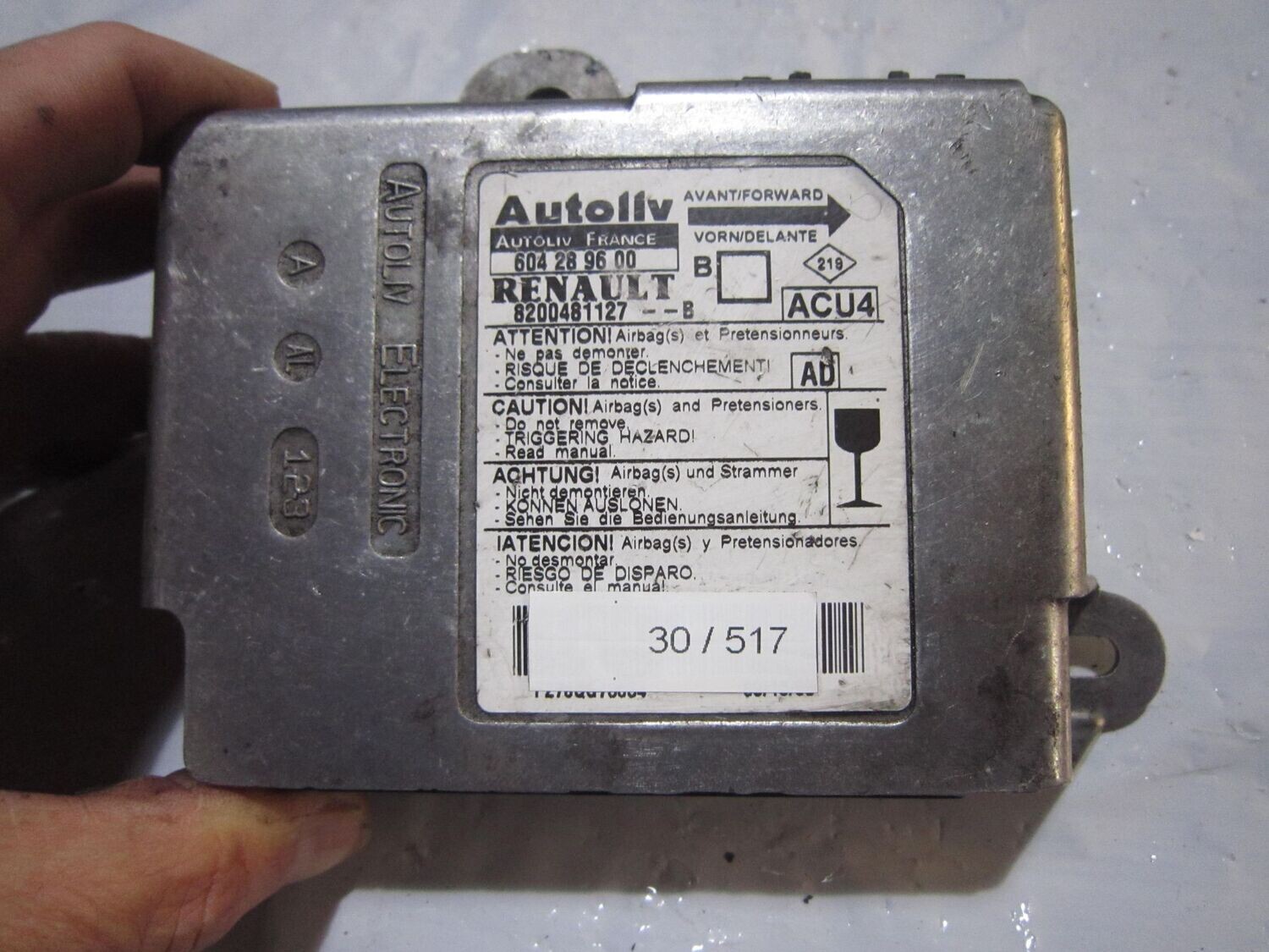 30-517 Centralina Airbag Autoliv 604 28 96 00 604289600 8200481127 ACU4   RENAULT  MEGANE