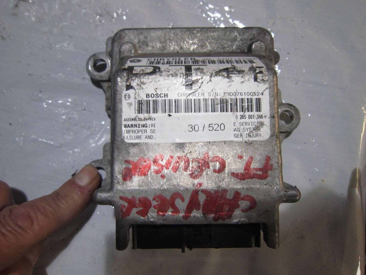 30-520 Centralina Airbag Bosch 0 285 001 346 0285001346 04671419AD    CHRYSLER  PT CRUISER