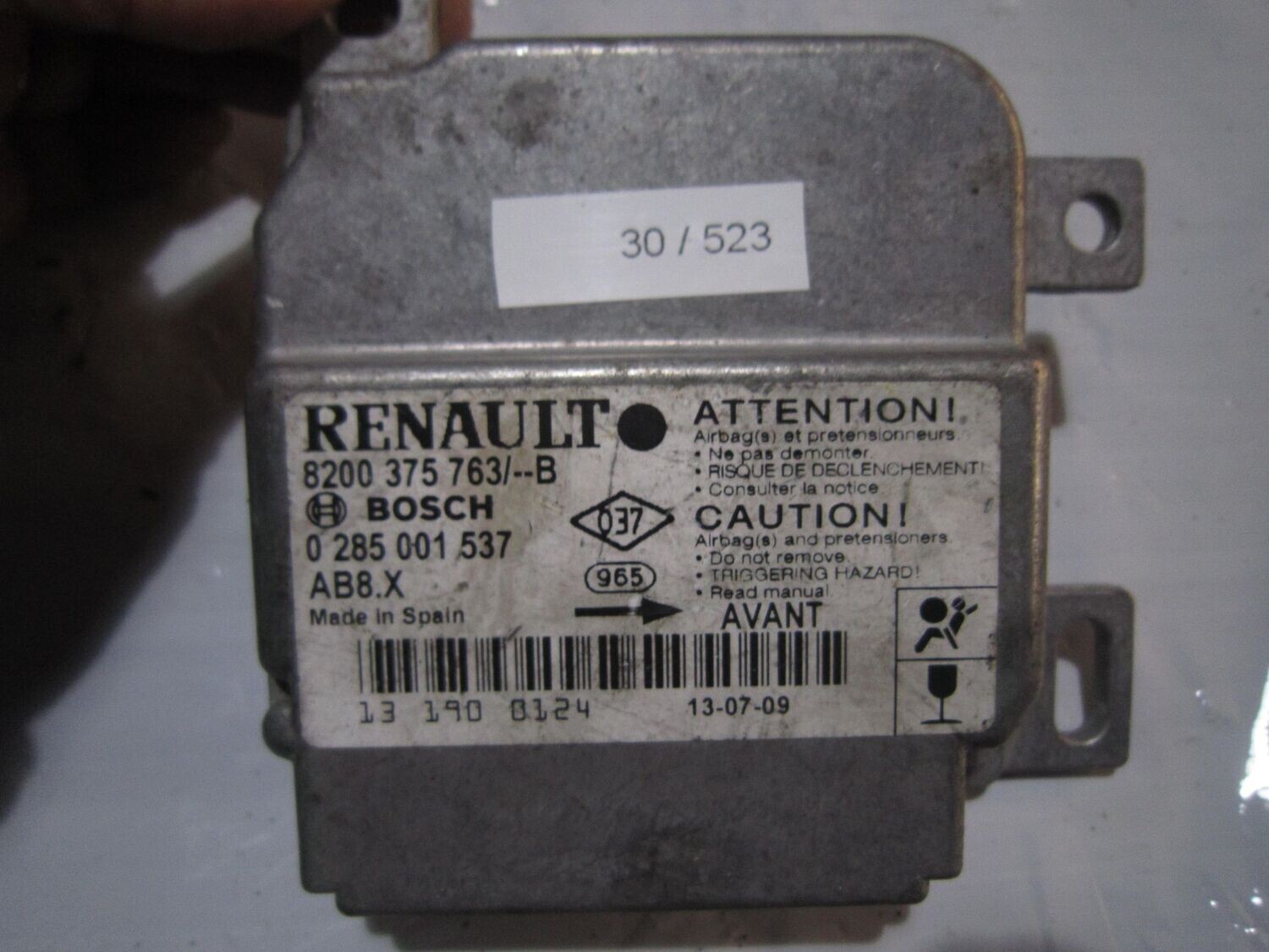 30-523 Centralina Airbag Bosch 0 285 001 537 0285001537 8200 375 763 AB8.X   RENAULT  CLIO