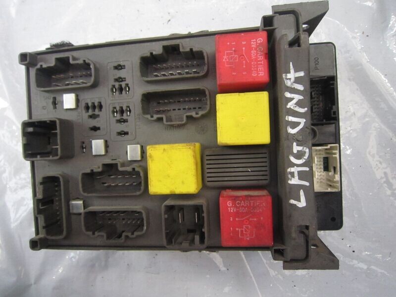 60-298 Scatola Fusibili Renault 518831003   8200004201E 8200309033 8200292640 8200283811 RENAULT  LAGUNA